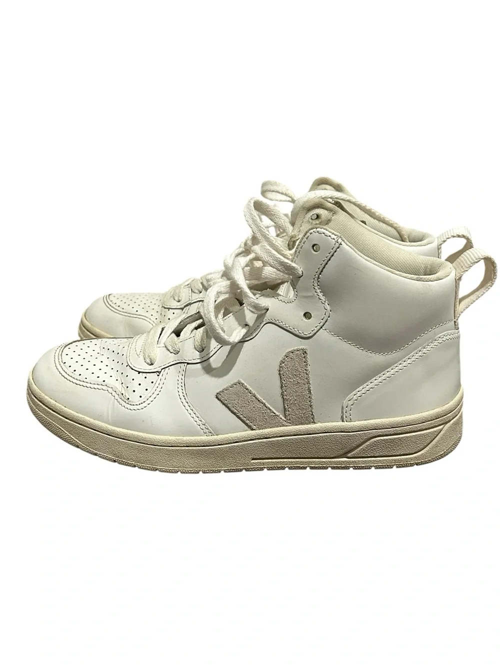 Veja V-15 Mid-Top Leather Sneaker in White Natural Size Womens US 7